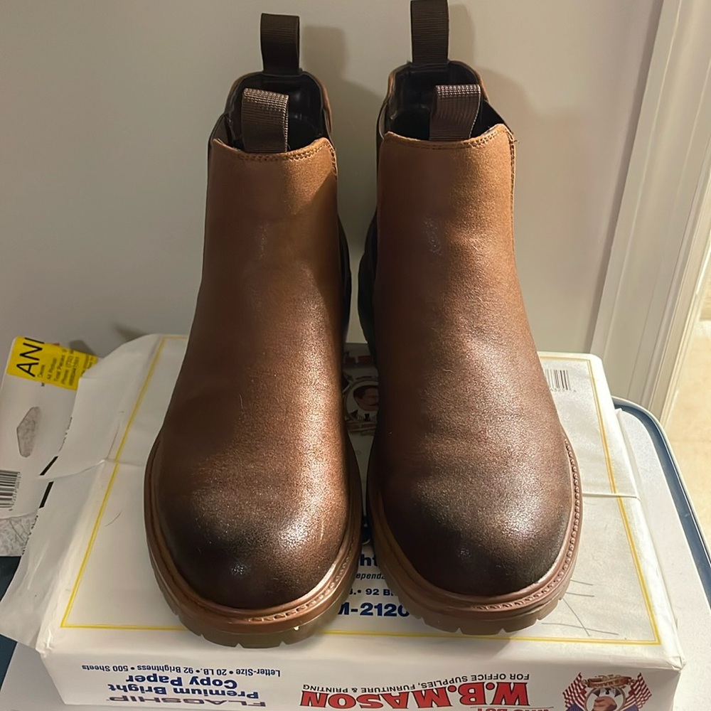 Perry Ellis Portfolio boots
